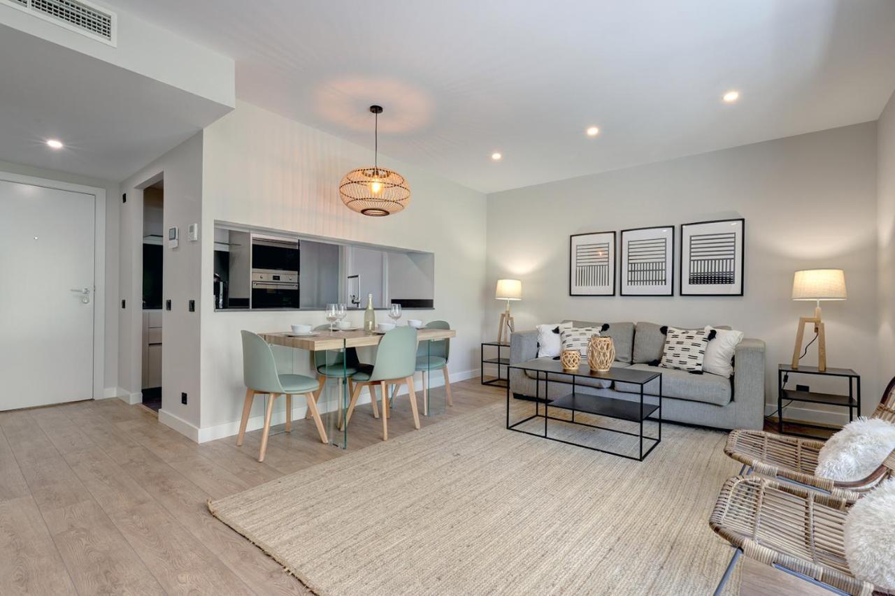 Stylish 2 Bedroom Apartment In Estepona Old Town Buitenkant foto
