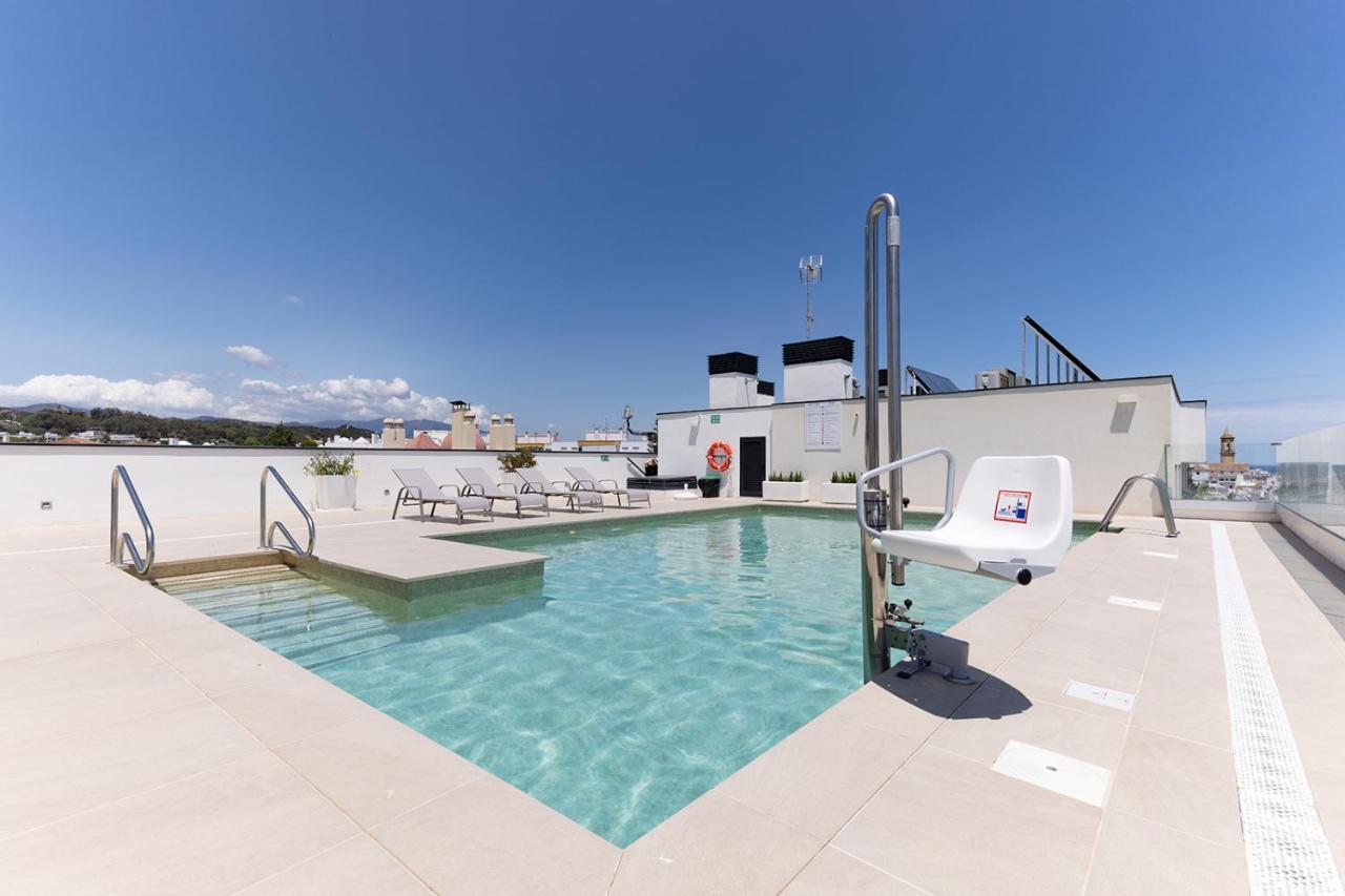 Stylish 2 Bedroom Apartment In Estepona Old Town Buitenkant foto