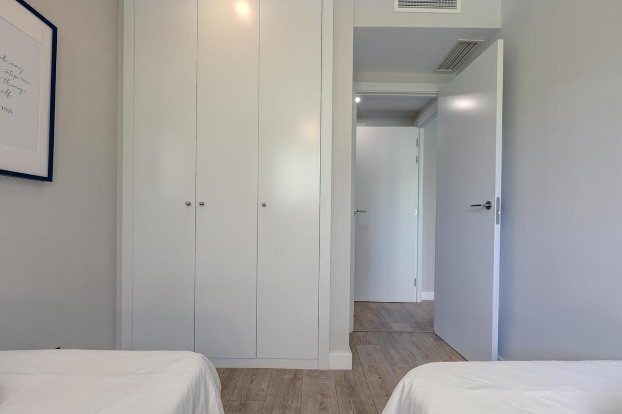 Stylish 2 Bedroom Apartment In Estepona Old Town Buitenkant foto