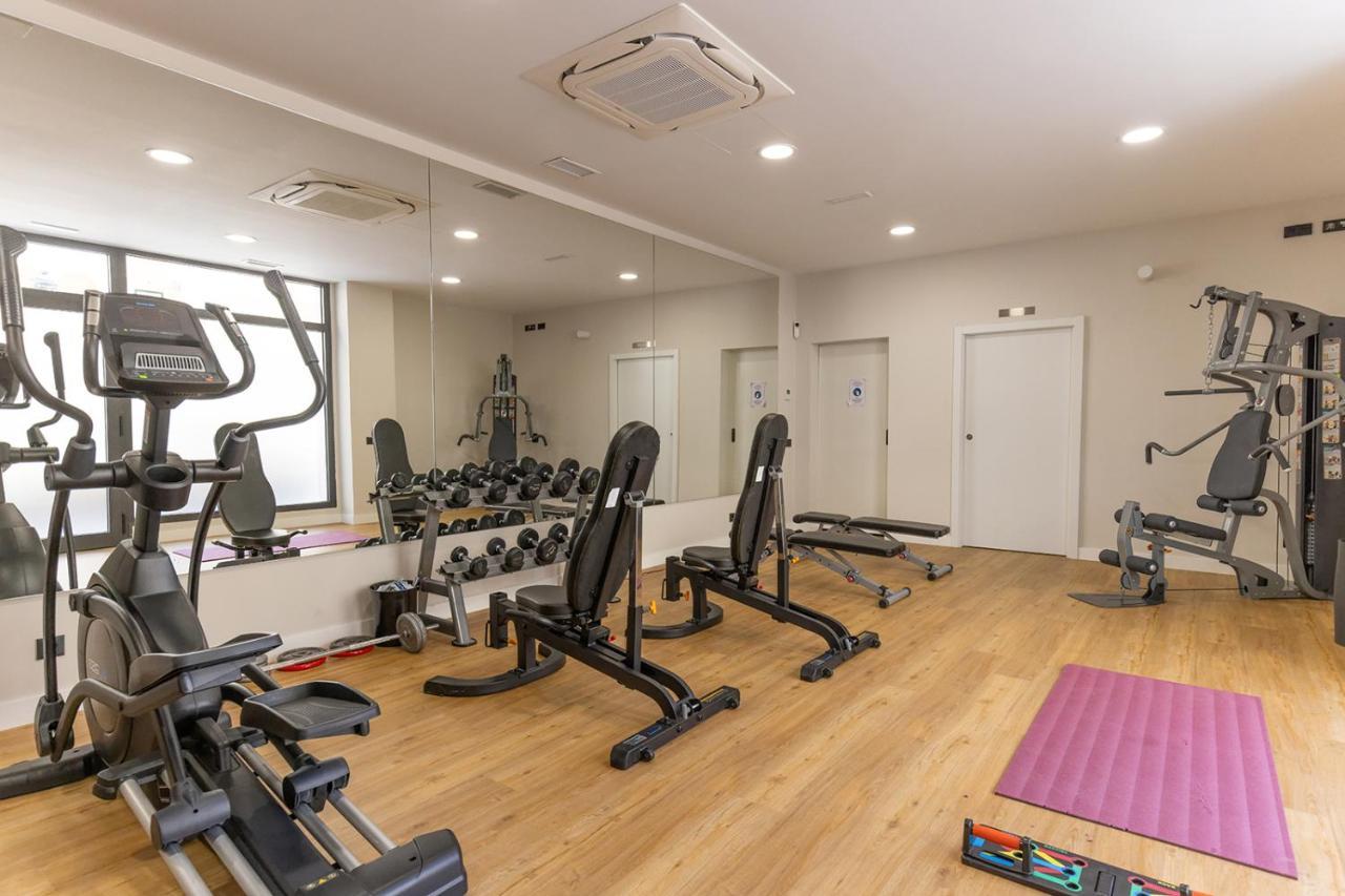 Stylish 2 Bedroom Apartment In Estepona Old Town Buitenkant foto