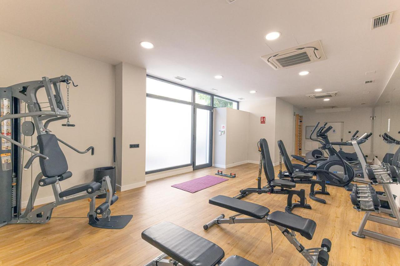 Stylish 2 Bedroom Apartment In Estepona Old Town Buitenkant foto