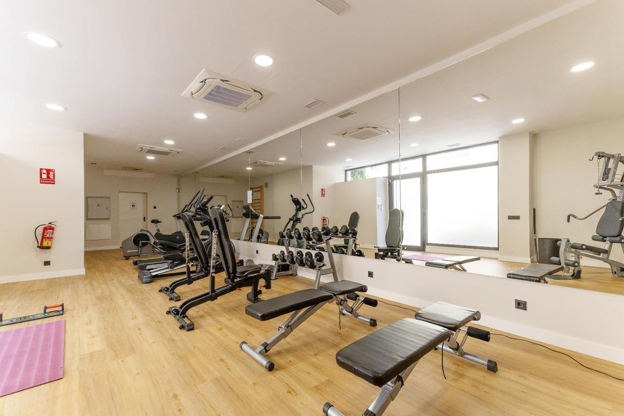 Stylish 2 Bedroom Apartment In Estepona Old Town Buitenkant foto