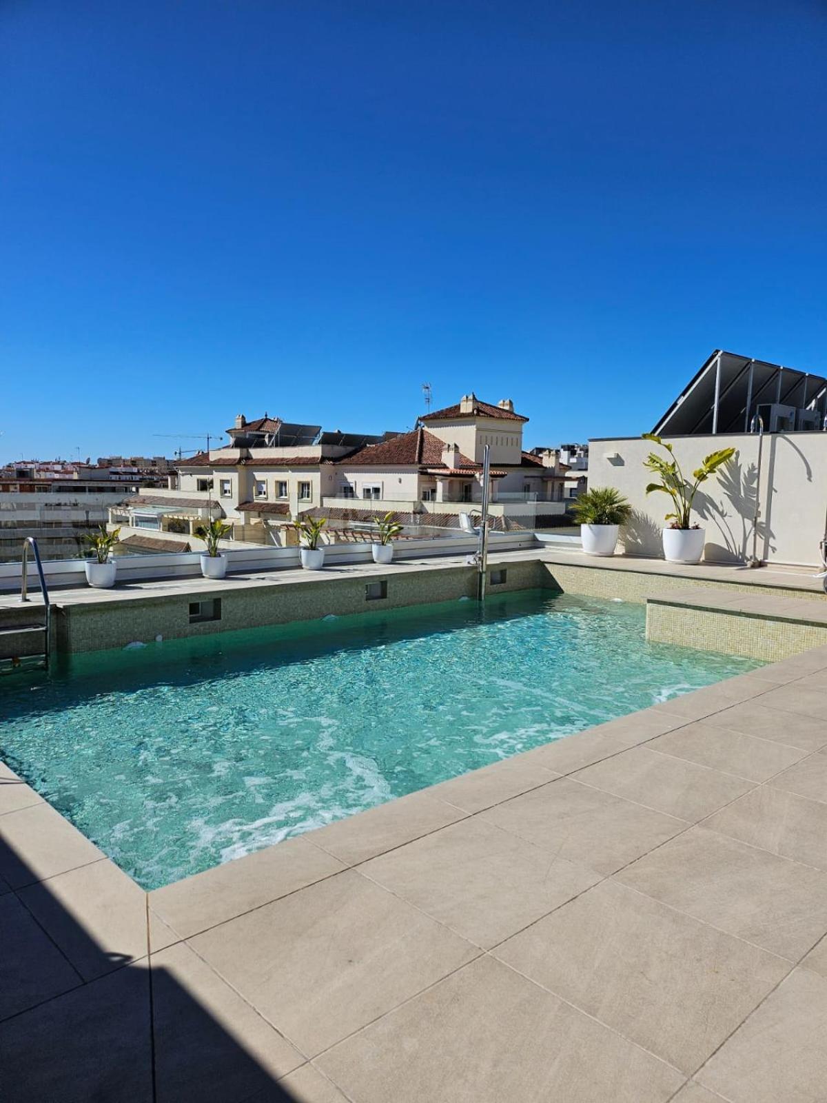 Stylish 2 Bedroom Apartment In Estepona Old Town Buitenkant foto